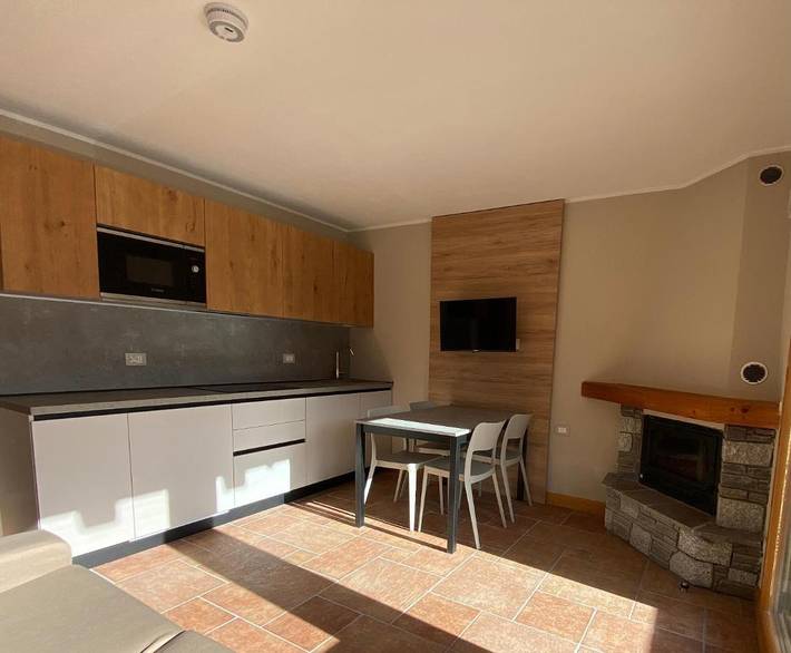 Gîte pour 4 personnes, avec balcon et vue à Temù - 2