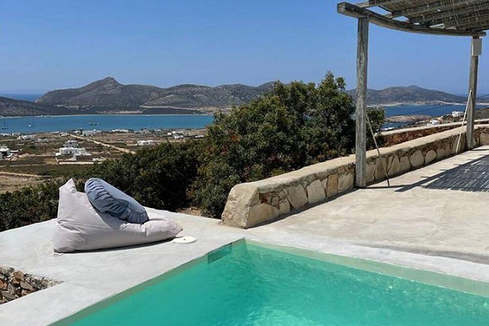 Cute Antiparos Villa | 1 Bedroom | Villa Sunset | Amazing Sea Views & Private Plunge Pool | Agios Georgios in Unidad Regional de Paros