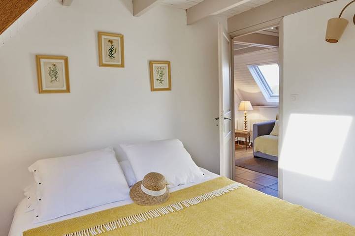 Location de vacances pour 4 personnes, avec jardin à Saint-Quay-Perros - 2