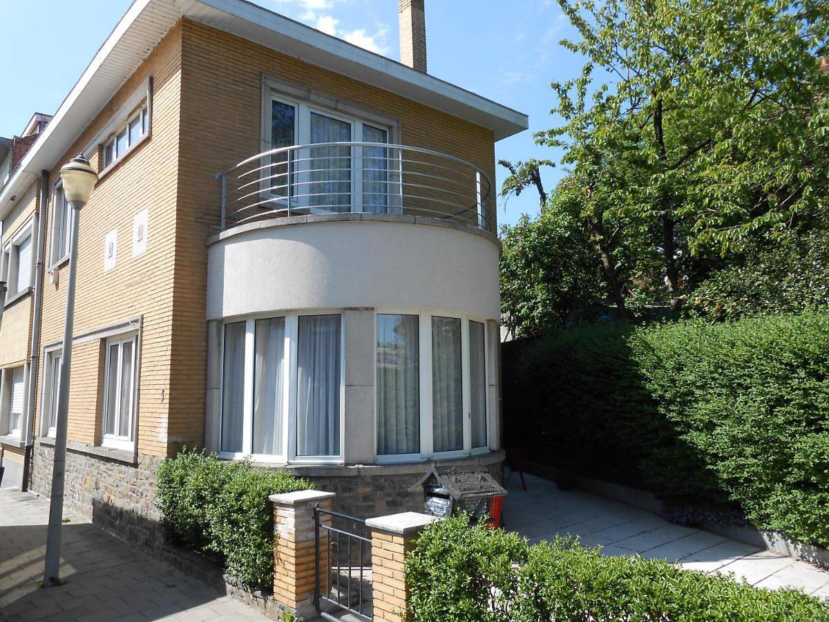 Two-Bedroom House in Wemmel, Vlaams-Brabant