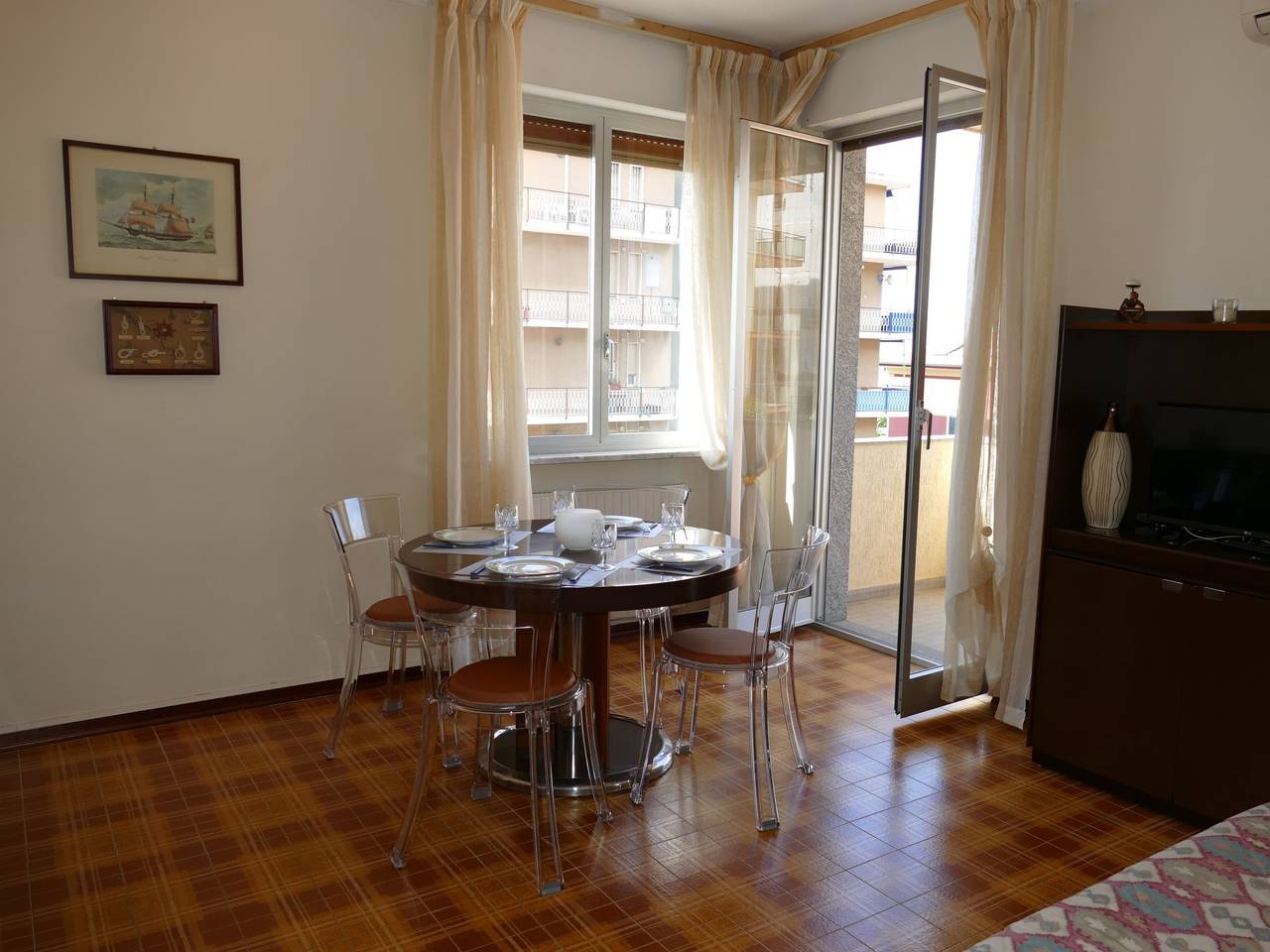 Ganze Wohnung, Rosina in Santo Stefano al Mare, Riviera di Ponente