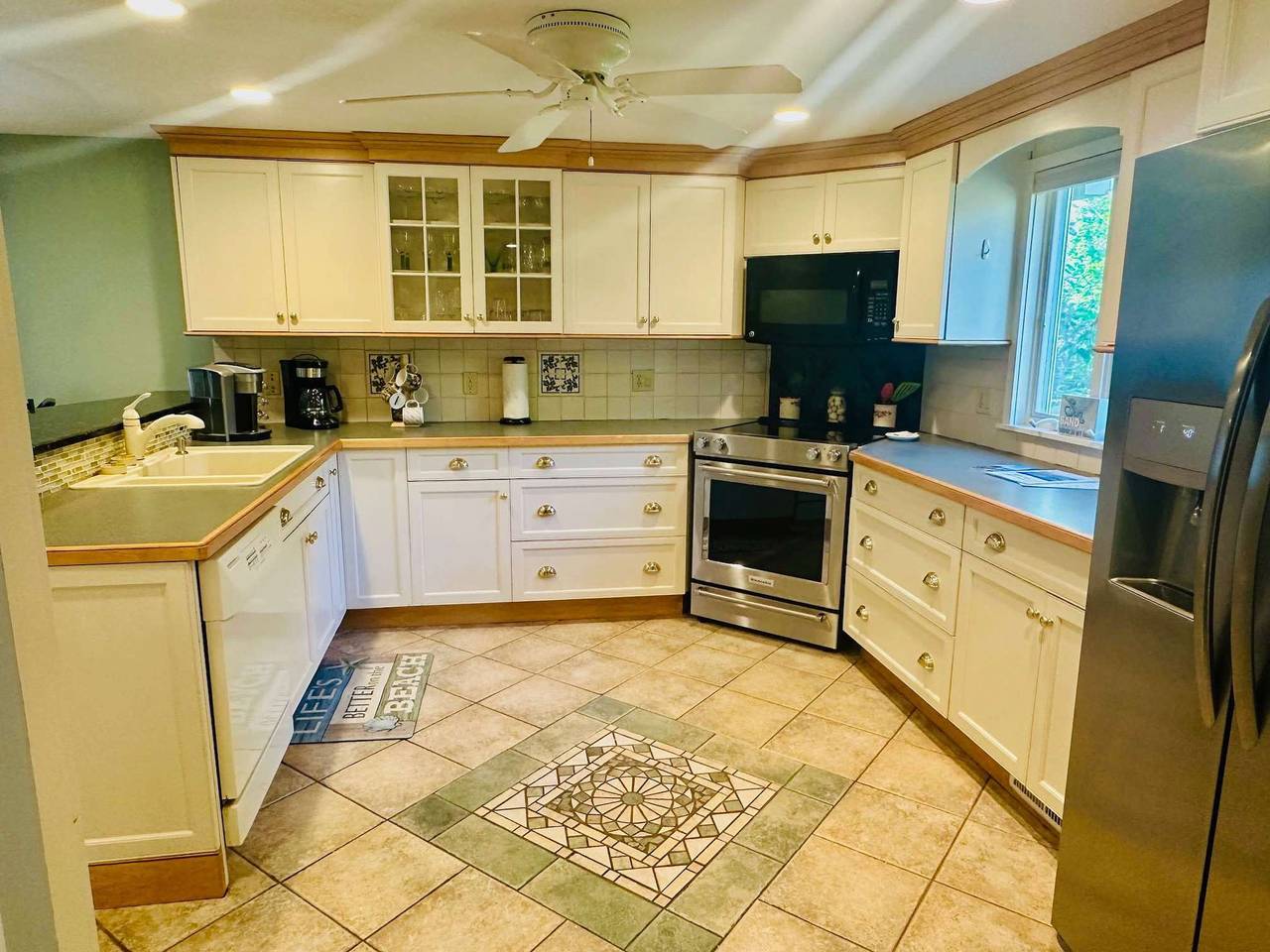 Beach Oasis in Priscilla Beach Cape Cod Bay in Plymouth (MA), Massachusetts