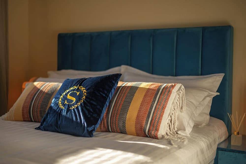 One bedroom and one living room apartments in Estoril Beach Villas in Cascais e Estoril, Costa de Lisboa
