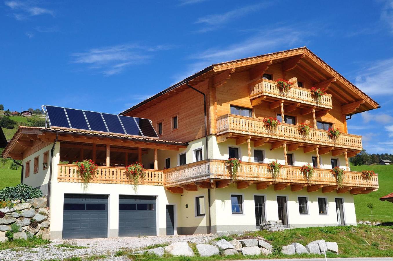 Ganze Ferienwohnung, Ferienwohnung für 4 Personen mit Balkon in Mittersill, Kitzbüheler Alpen