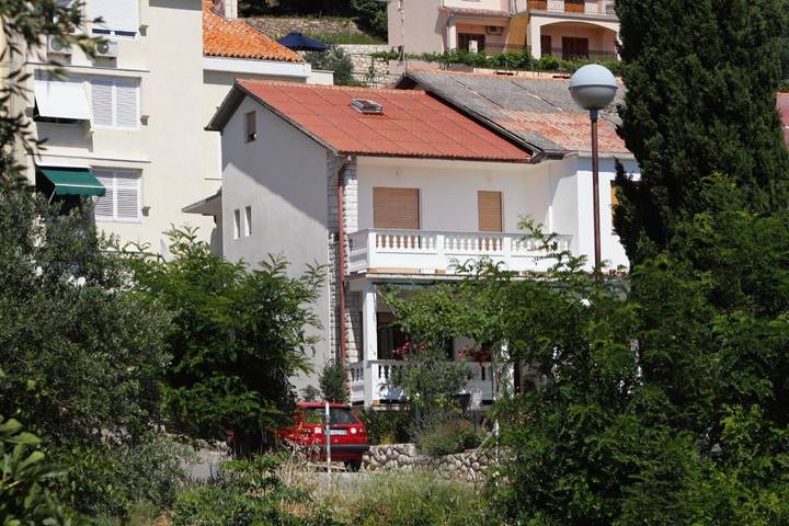 BnB für 3 Personen, mit Terrasse auf Rab