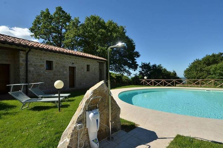 Ferienwohnung für 4 Personen, mit Balkon und Pool sowie Garten in Roccalbegna - 4