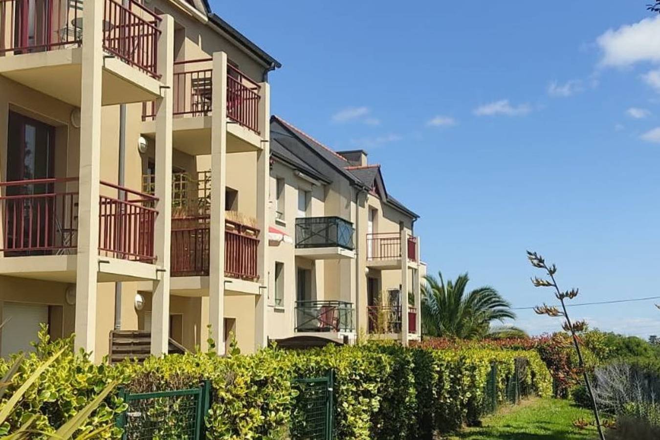 Apartamento entero, Apartment with balcony 10 minutes from the beach in Dinard, Región de Saint-Malo