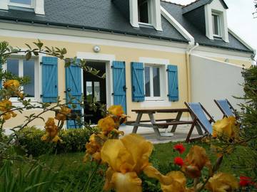 Gîte pour 5 personnes, avec vue et jardin à Locmaria