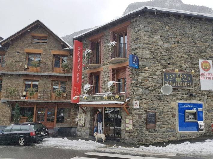 Apartamento para 2 personas, con balcón y vistas en Vallnord