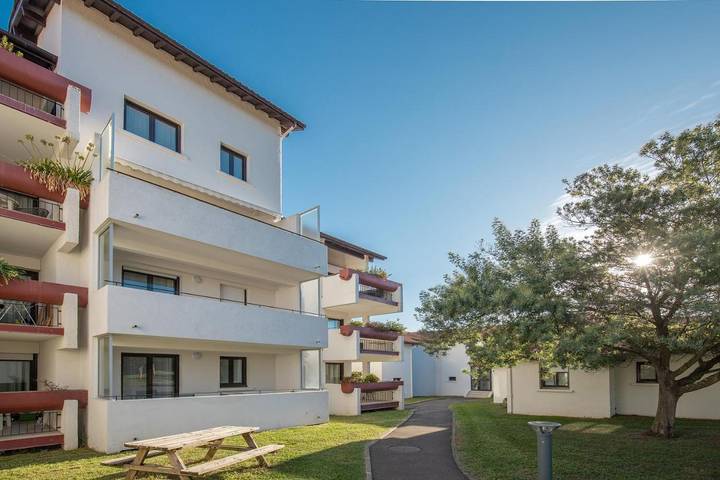 Parc de vacances pour 6 personnes, avec balcon, animaux acceptés au Pays basque - 3