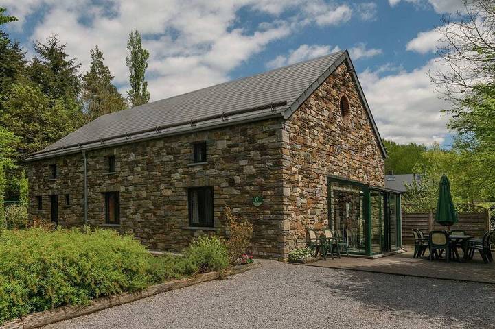 Vakantiehuis voor 8 personen, with sauna and whirlpool as well as terras and tuin, met huisdier - 1