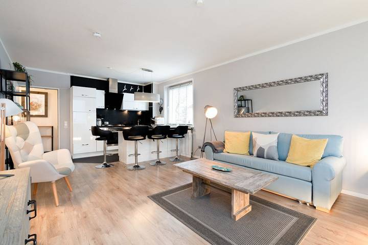 Apartamento entero, Komfortables Ferienappartement mit Loggia in Strandnähe in Timmendorfer Strand, Distrito de Holstein Oriental