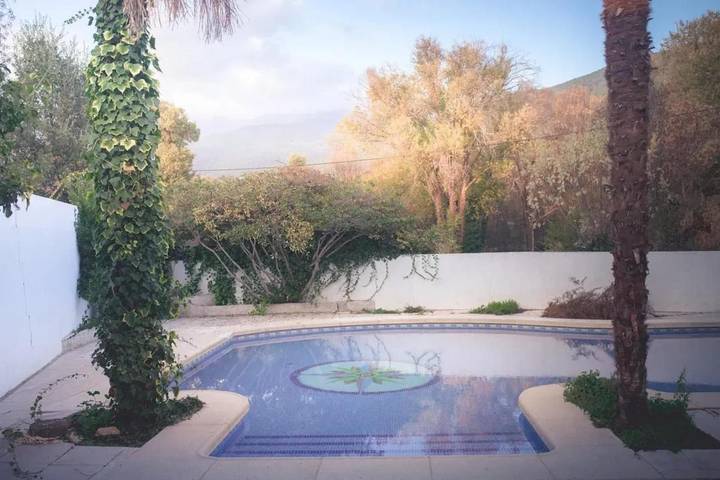 Casa rural para 12 personas, con Balcón y Piscina en La Adrada