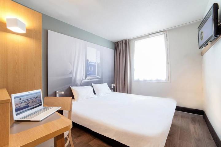 Hôtel pour 4 personnes à Saint-Sébastien-sur-Loire - 2