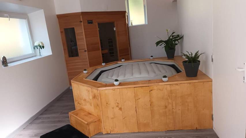 Location de vacances pour 10 personnes, avec terrasse et sauna, animaux acceptés à Pradelles - 4