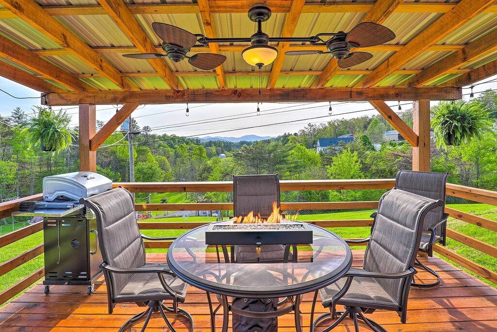 Ganze Wohnung, Studio w/ Loft, Hot Tub & Views in Marshall! in Madison County (NC)