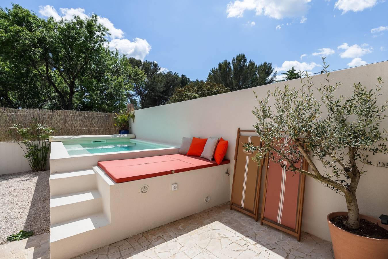Villa Augustine – 5 Stars – Aix with Private Pool and Terrace + Wi-Fi in Aix-en-Provence, Aix-en-Provence region