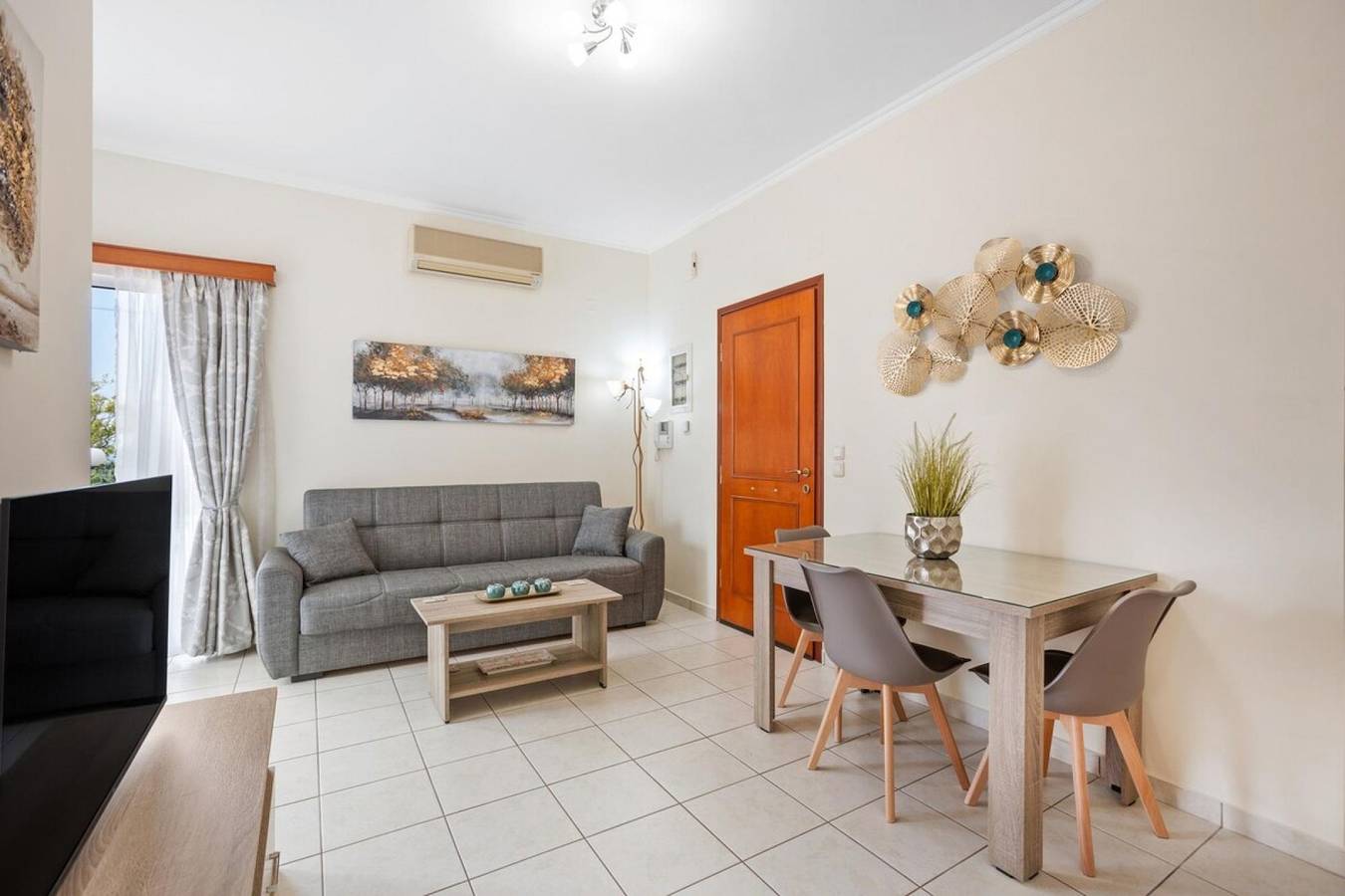 Entire apartment, Sofie's Garden View Apartment in Daratsos, Chania region