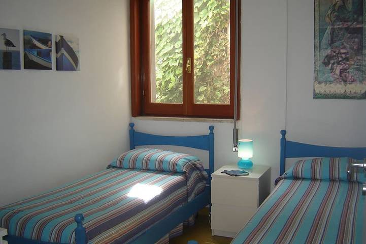 Ganze Wohnung, Direkt am Strand. 6 Betten in Villa mit privatem Zugang zum Meer in Scala di Furno, Porto Cesareo