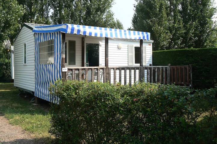 Camping pour 4 personnes à Saint-Vincent-sur-Jard