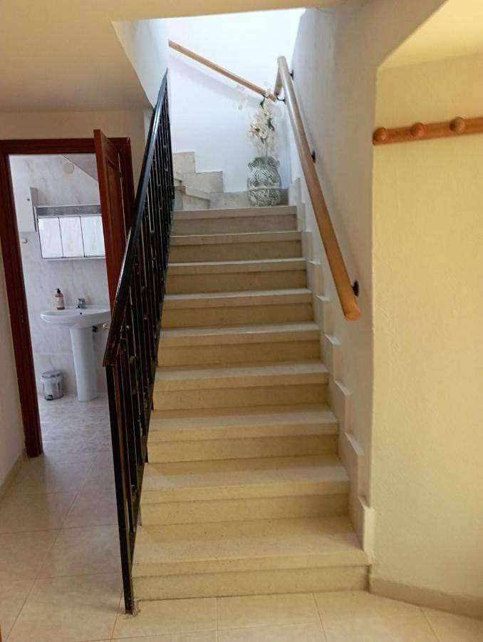 Casa rural para 5 personas, con Balcón y Terraza además de Jardín y Vistas al lago en Villamartín de Valdeorras - 4