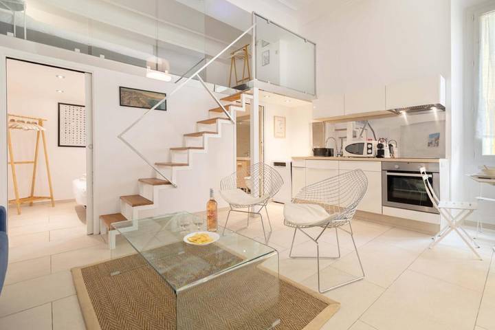 Gîte pour 4 personnes dans Opera De Nice