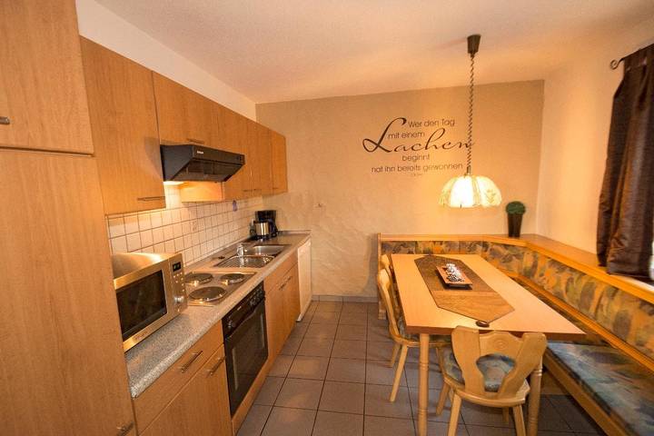 Ferienwohnung für 4 Personen, mit Balkon/Terrasse und Terrasse sowie Sauna in Landkreis Straubing-Bogen - 3