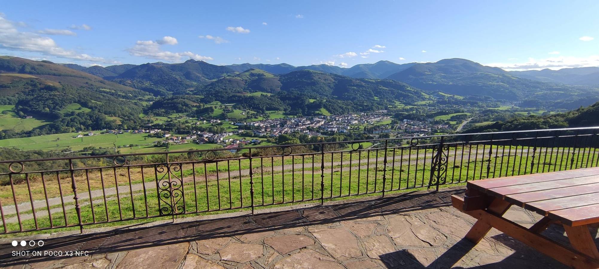 Finca 'Autxikoborda' mit Bergblick, privatem Garten und Wi-Fi in Baztan, Spanische Pyrenäen