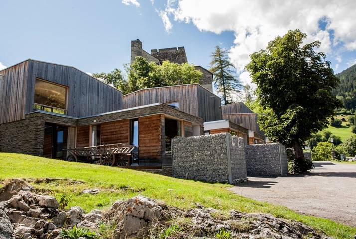 Hotel für 3 Personen, mit Terrasse und Whirlpool sowie Garten und Sauna in Ladis