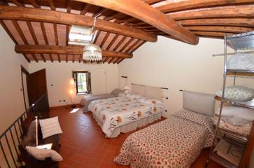 Agriturismo per 4 Persone in Buti, Pisa e dintorni, Foto 4