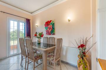 Apartment for 6 People in Corfu, Greece, Photo 4