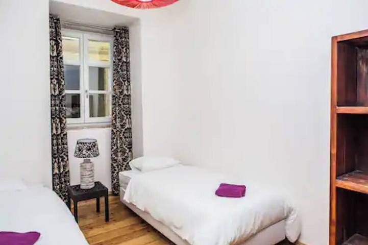 Ganze Wohnung, Grand Historic Alfama Apartment, 4Br, 2Wc in Sé, Santa Maria Maior