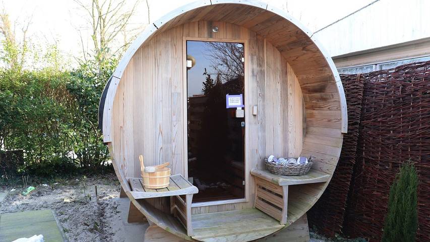 Ferienhaus für 5 Personen, mit Sauna und Garten in Anjum - 2