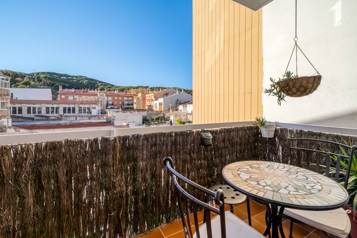 Apartamento entero, Apartamento de vacaciones para 2 personas con balcón in Calella, Maresme