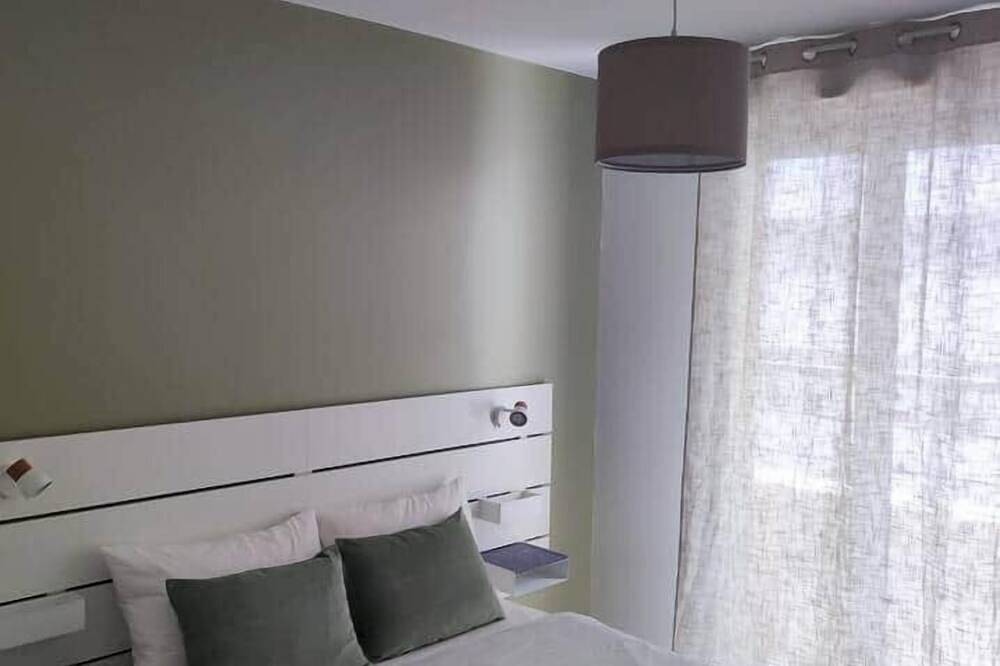 Entire apartment, Beautifull 3 rooms flat in Evry 35 mins from Paris in Évry-Courcouronnes, Essonne