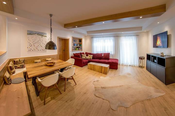 Ferienwohnung für 6 Personen, mit Terrasse und Garten sowie Sauna