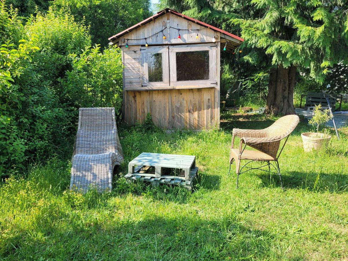 Three-Bedroom House in Aillières-Beauvoir, Parc naturel régional Normandie-Maine