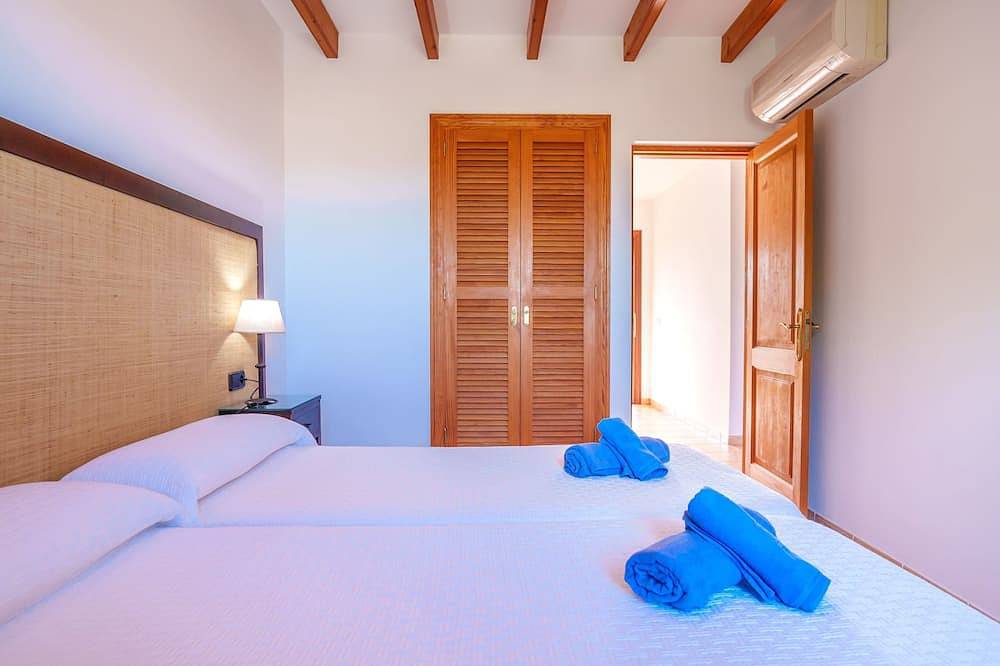 Apartamento entero, Finca Can Corritx by Interhome in Muro, Mallorca Norte
