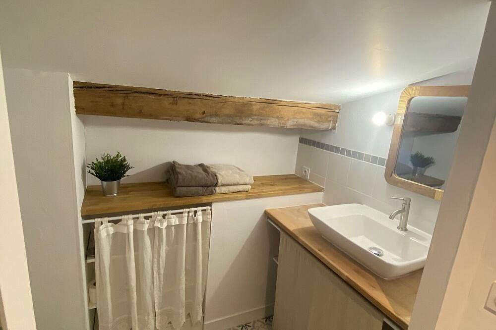 Le Domaine du Petit Bois, Gîte L'étable in Varzay, Saintes e dintorni