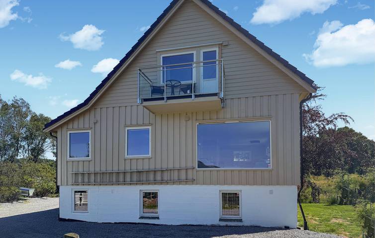 Ferienhaus für 8 Personen mit Terrasse in Vindafjord