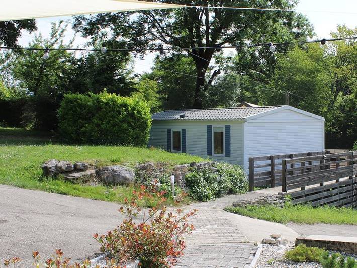 Mobil home pour 6 personnes, avec bassin pour enfant, animaux acceptés à Miribel-les-Échelles - 3