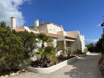 Casa de férias para 2 pessoas, com terraço e piscina e ainda sauna and jardim em Porches