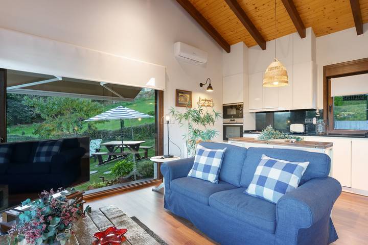 Landhaus 'Villa Mymar' mit Öko-Spa, Klimaanlage und Bergblick in Amandi, Villaviciosa