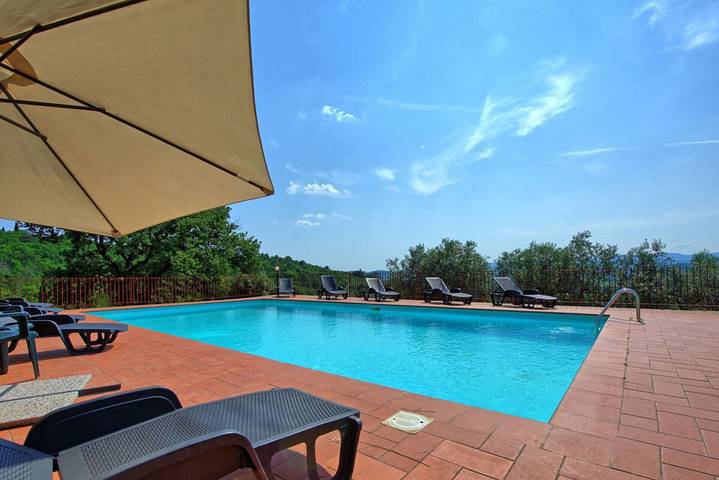 Location de vacances pour 16 personnes, avec jardin et piscine à Pieve A Presciano - 4