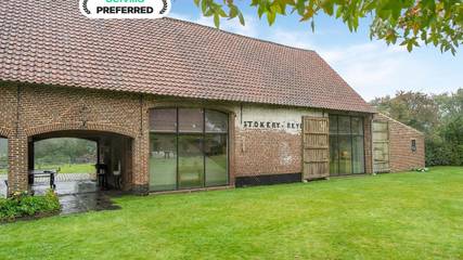 Gîte pour 8 personnes, avec jardin ainsi que piscine et sauna à Beernem