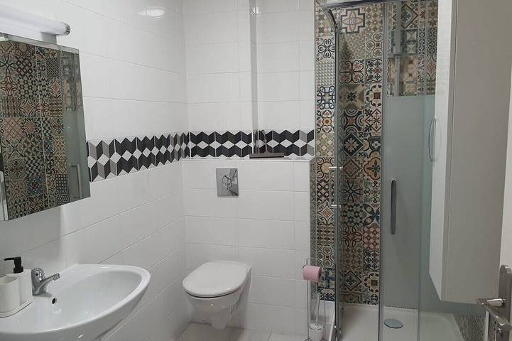 Ganze Wohnung, 1 Bedroom unit in front of Le Bourget Airport in Le Blanc-Mesnil, Seine-Saint-Denis