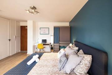 Appartement De Vacances pour 2 Personnes dans Roanne, Région de Roanne, Photo 2