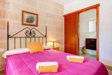 Villa pour 6 Personnes dans Cala Blanca, Ciutadella, Photo 2