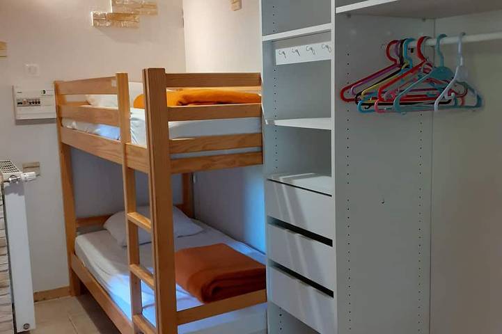 Gîte pour 4 personnes, avec jardin et terrasse, animaux acceptés à Les Villards-sur-Thônes - 3