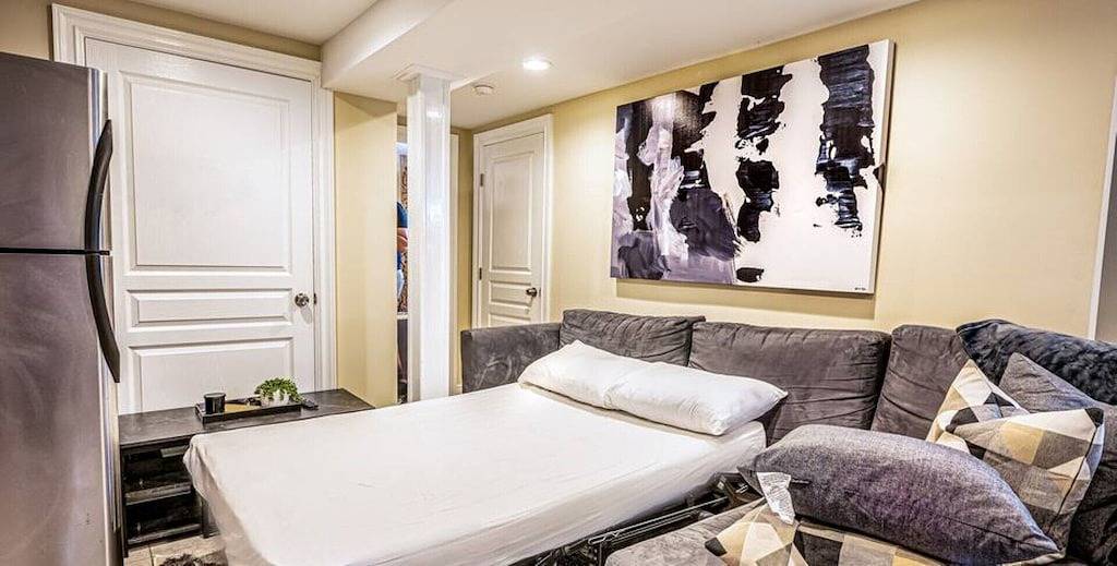 Ganze Wohnung, Luxury Studio Suite. Walking distance to Ubs Arena in Elmont, Nassau County